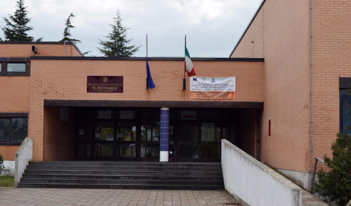 La scuola Petrarca-Padre Pio di San Severo premiata dall'Ordine dei Giornalisti