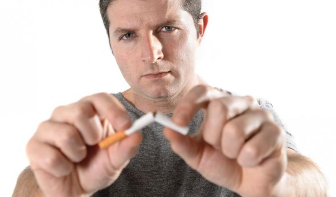 Così il cibo ripara i danni del fumo