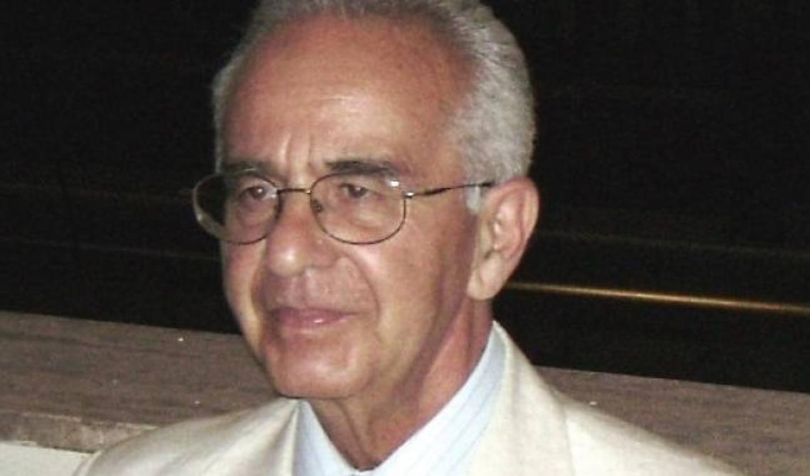Oggi, 25 maggio 2009, muore il filosofo e storico sanseverese Vincenzo Pirro 