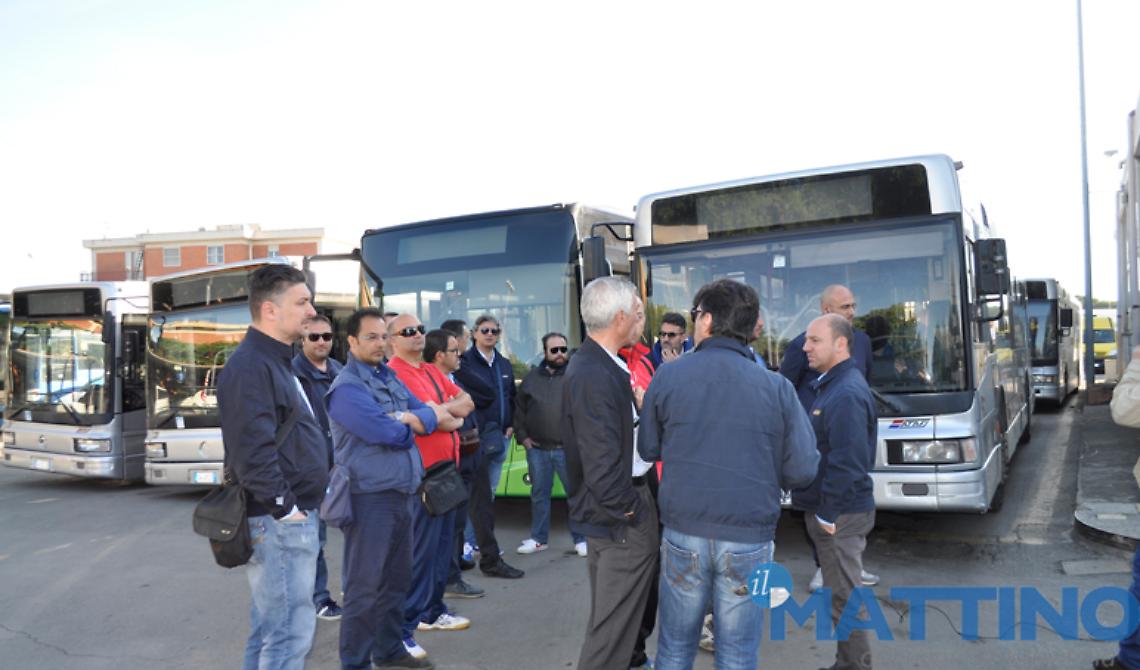 Ataf, i bus riprendono a circolare e il prefetto incontra gli autisti