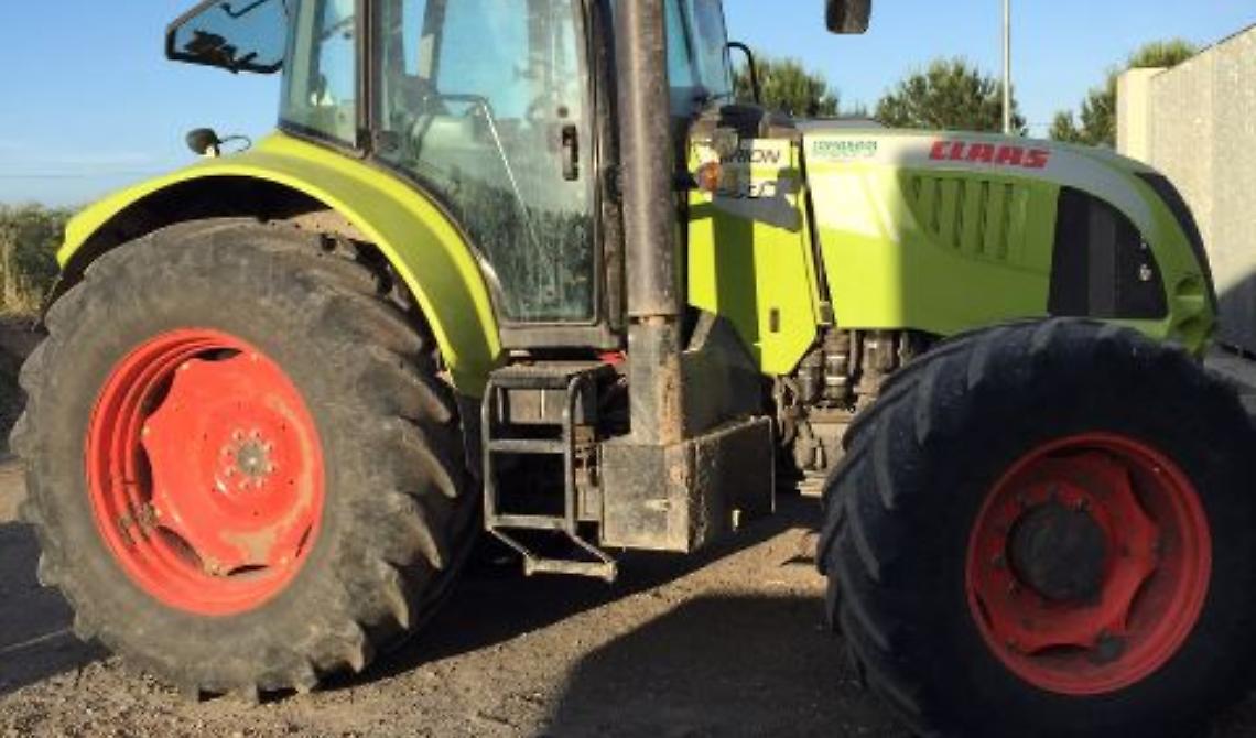 Ritrovati trattori rubati e abbandonati nelle campagne di Cerignola