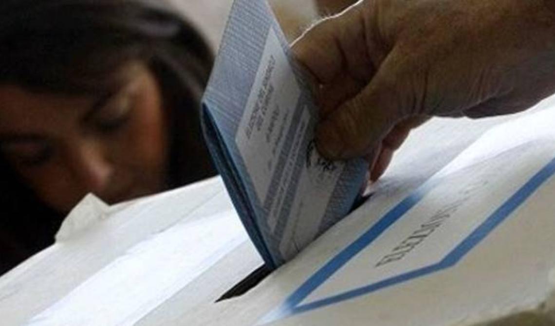 Inizia lo spoglio nei 10 Comuni foggiani: i primi risultati della nostra diretta