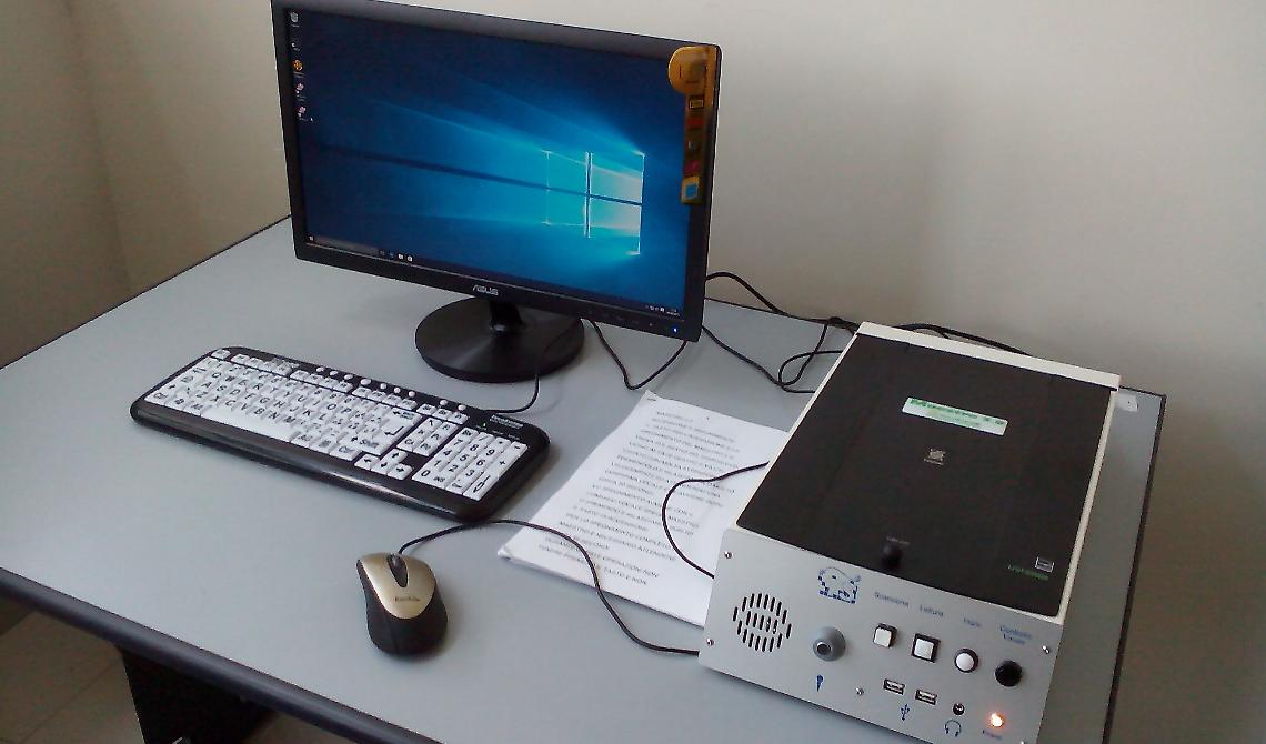 Unifg, Lions donano una postazione informatica per studenti con disabilità visive