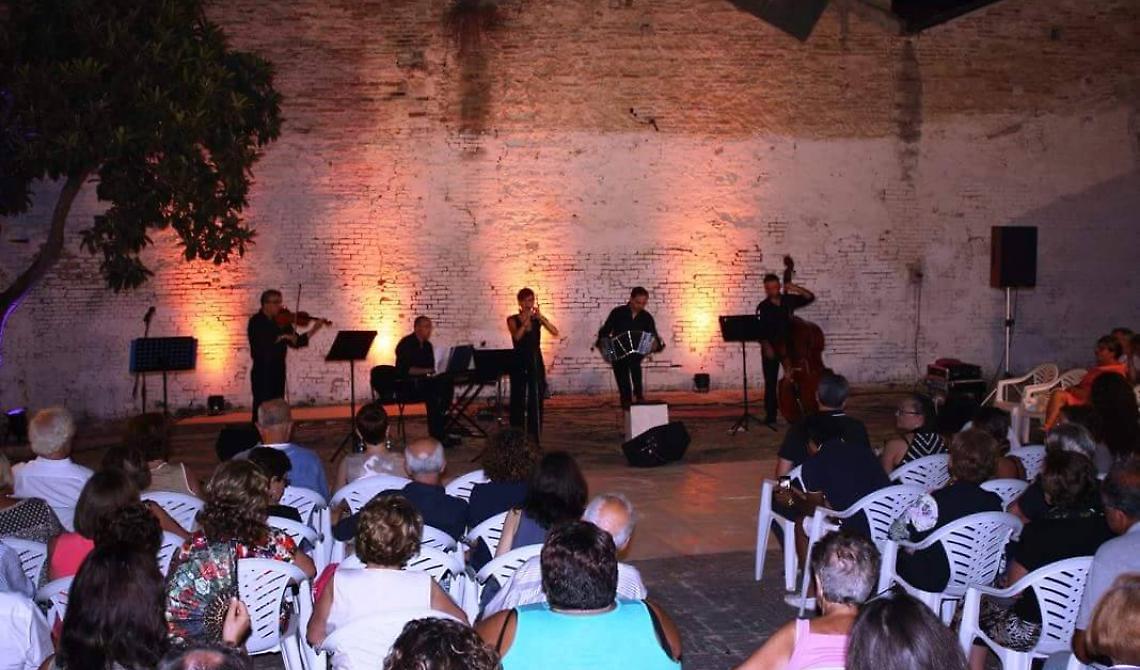MAT, Fulvio Palese Trio in concerto e live painting di Federico Mele