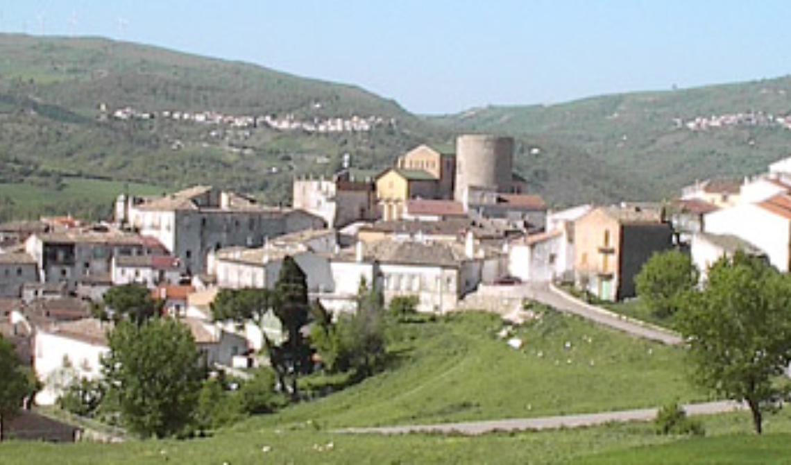 Il Lupo dei Monti dauni fa tappa a Castelluccio Valmaggiore