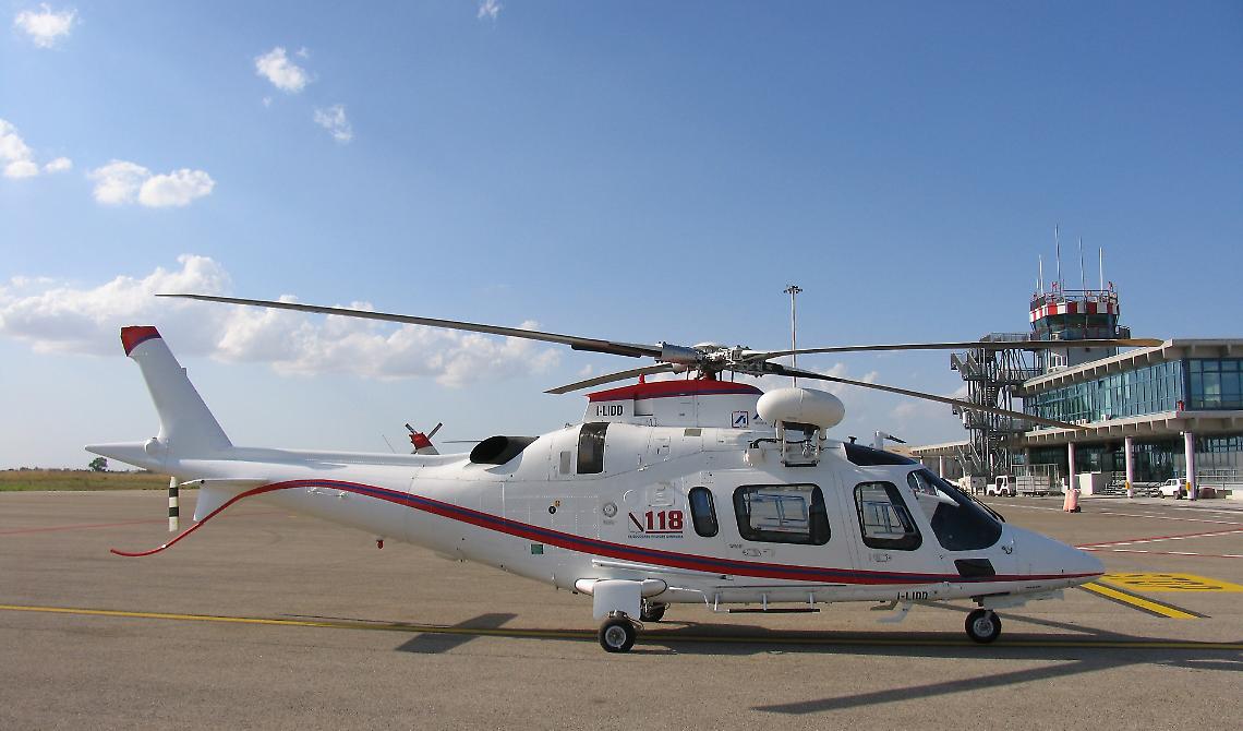 Castelluccio, dilaniato dalle fiamme viene trasportato d'urgenza a Padova