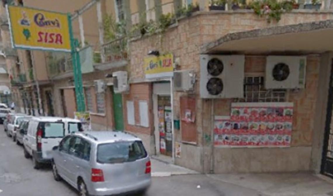 Un punto vendita Convì in città