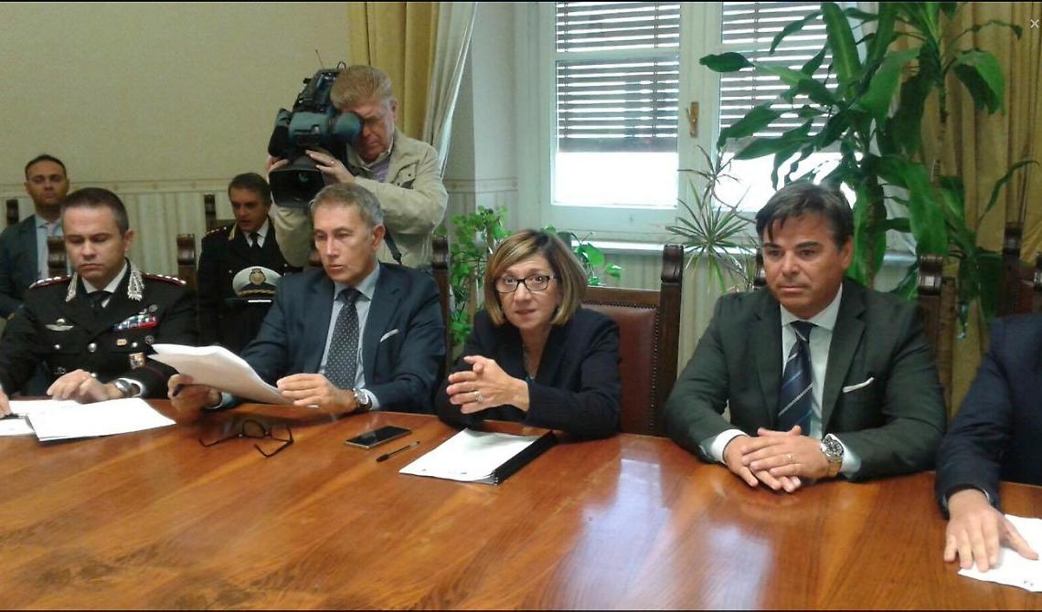 Contrasto all'abusivismo, c'è un Protocollo, il Prefetto Tirone: «Dietro questo fenomeno si nasconde la criminalità organizzata»