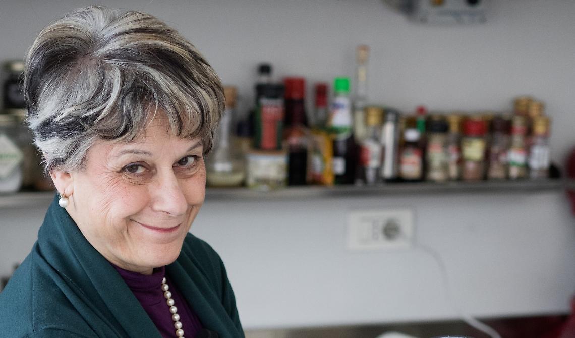 Un 'Caffè amaro', con Simonetta Agnello Hornby