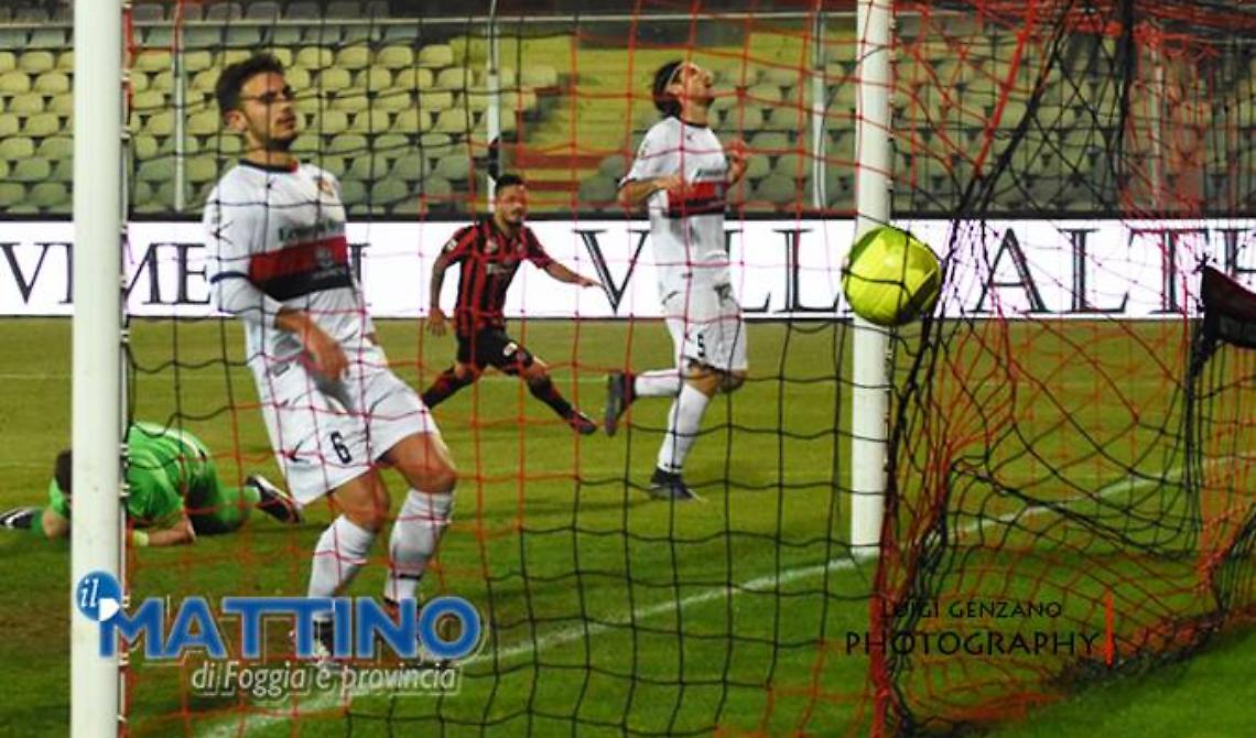 Il Foggia ha la testa più dura dei calabresi e infila la vittoria