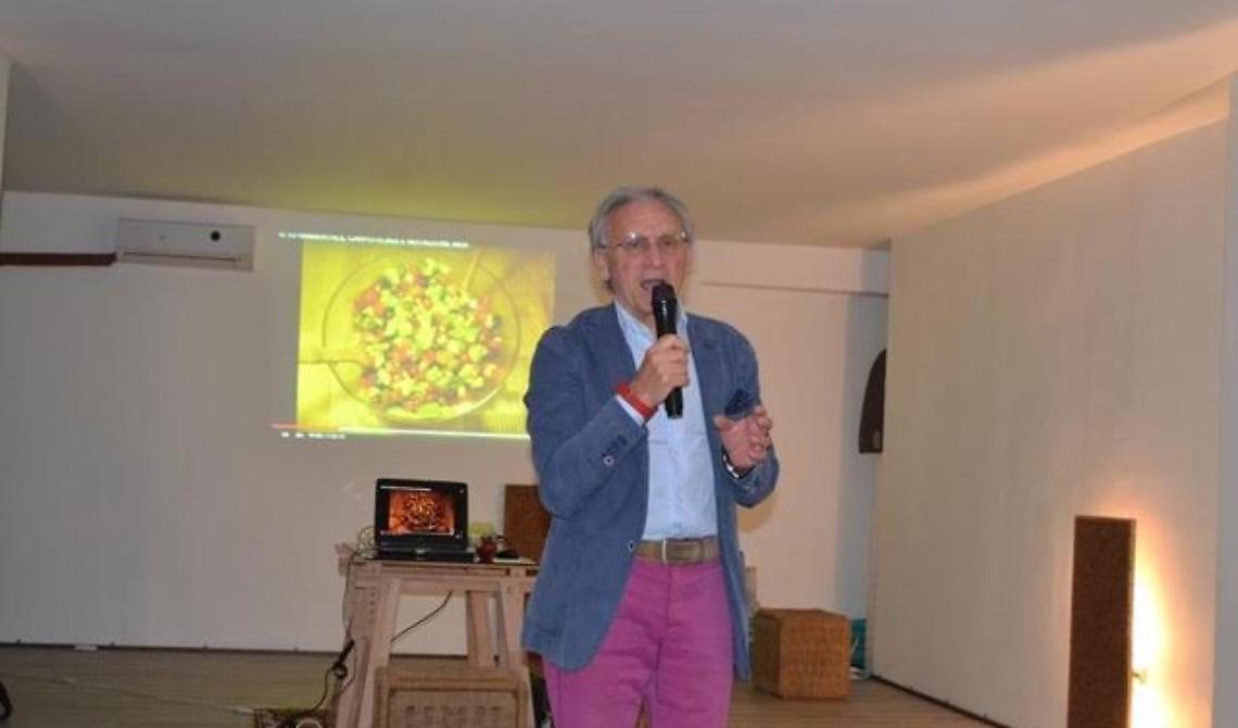 “L’uomo è fruttariano”, lo dice la scienza