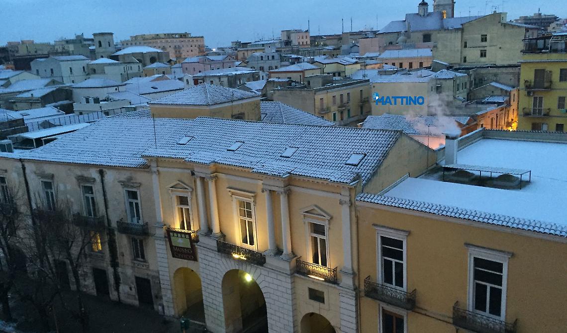 Nevischia, il sindaco di Foggia ha deciso la chiusura delle scuole per oggi