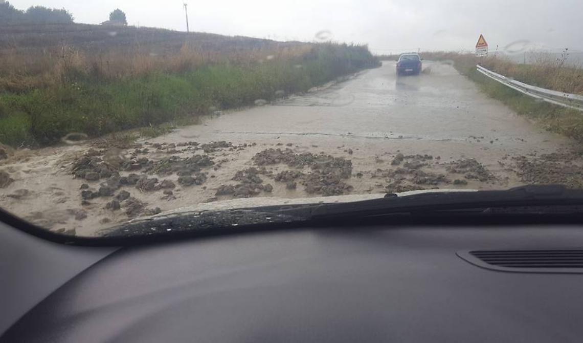 Melfi-Candela, strade impercorribili: gli automobilisti lanciano una petizione