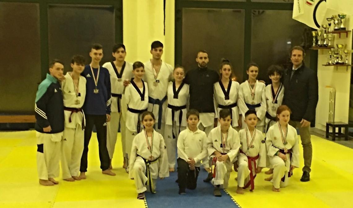 Smiraglia superstar, il suo team mette a tappeto la giovane Europa del Taekwondo