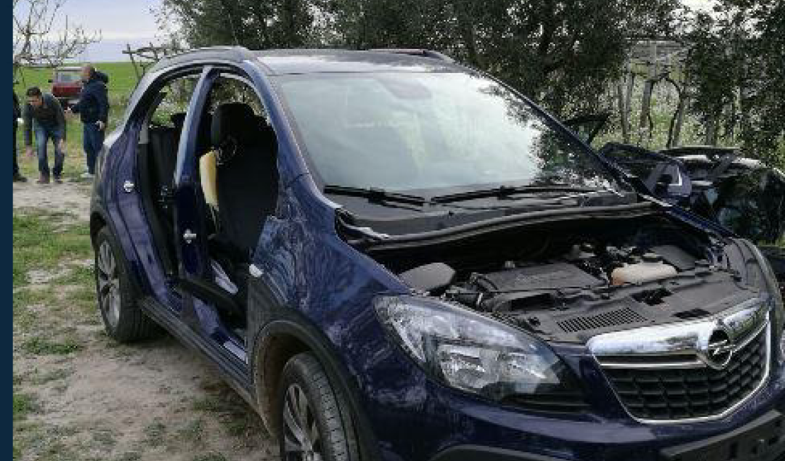 Cerignola: scoperta l'ennesima centrale di auto rubate, due arresti