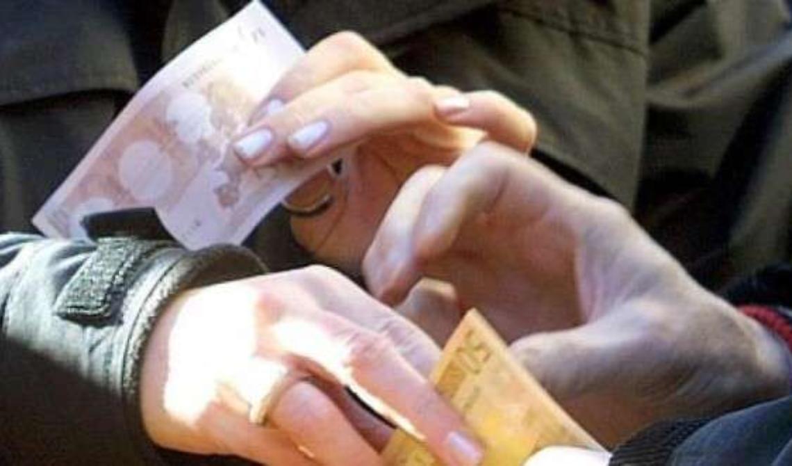 "Cavallo di ritorno", 1200 euro per la restituzione dell'auto: tre arresti 