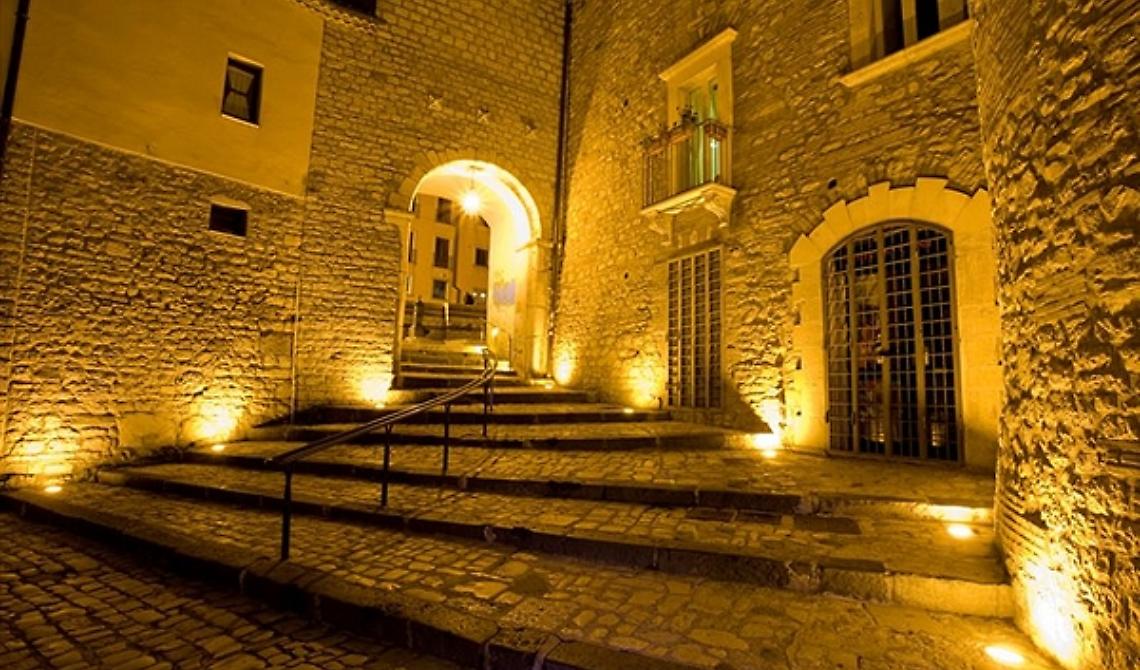 Potenza di una mezzanotte magica d'estate