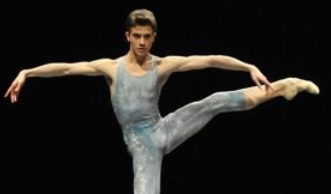 Il ballerino potentino Coviello torna a Potenza nella scuola in cui ballò per la prima volta