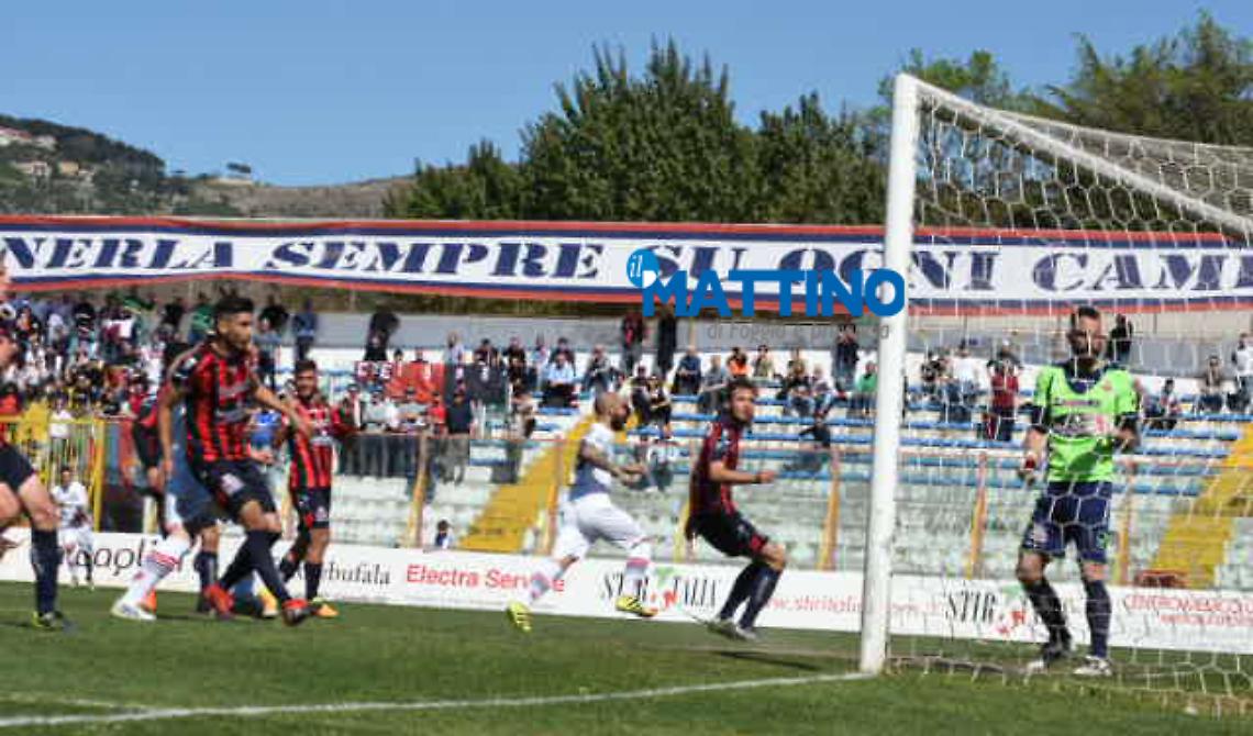 Caserta, siamo noi la Reggia del gol