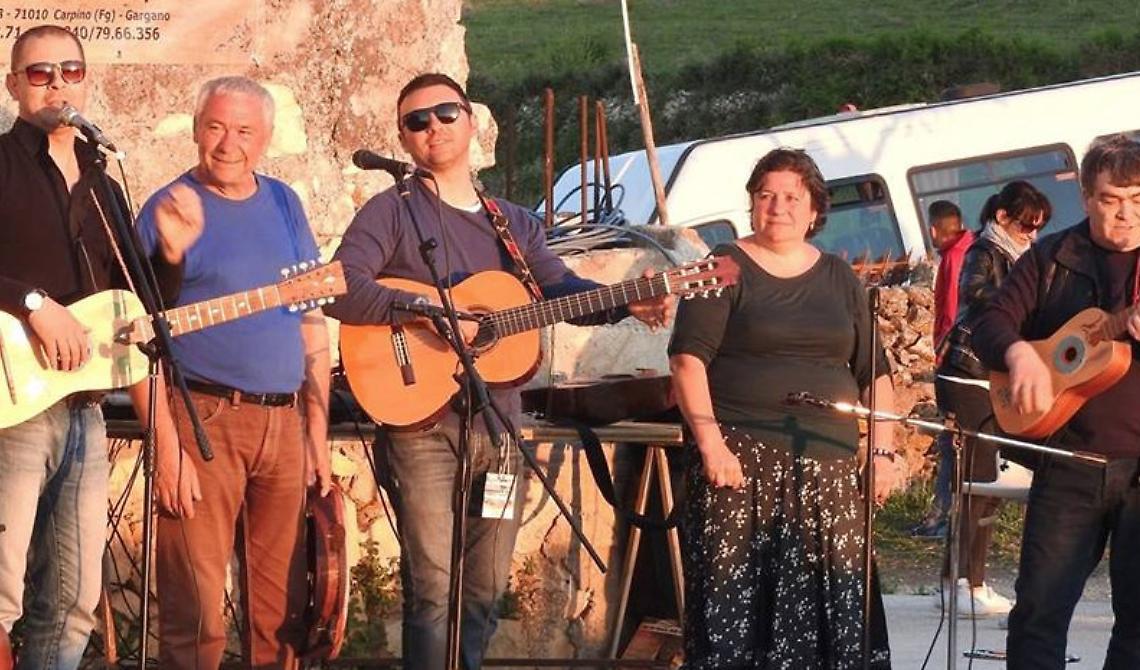 Metti una sera a cena con Matteo Salvatore e i Cantori di Carpino