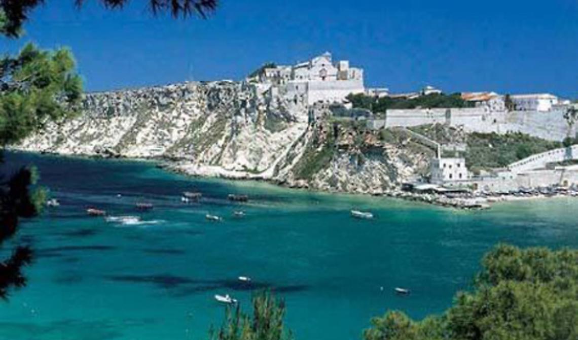 Peschici, la Procura fa abbattere immobile abusivo nella "Spiaggia della Marina" 
