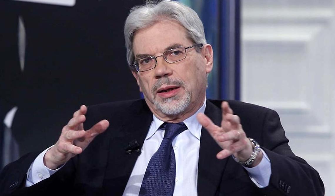 Il ministro De Vincenti ad Aliano: «Il governo ha un progetto per le aree interne»