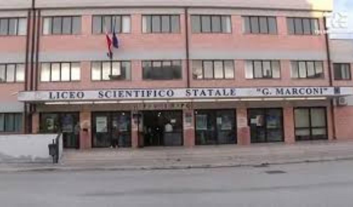 Concorso MIUR, il "G. Marconi" di Foggia è tra i finalisti: venerdì 9 giugno siederà alla Camera dei Deputati  