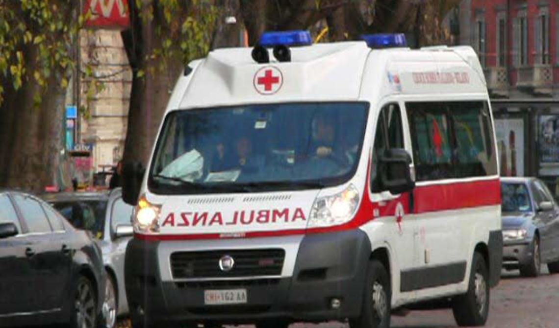 Foggia, Palazzo Trifiletti: prende fuoco materasso, ustionato senzatetto 