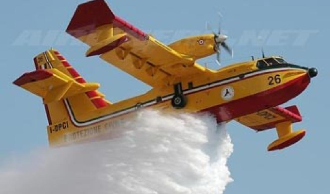 Basilicata senza flotta anti incendi. Il capo della Protezione civile lancia l'allarme