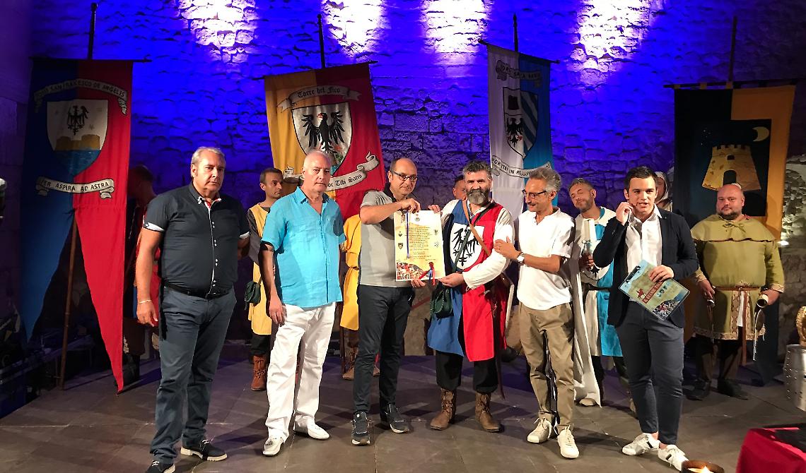 I° Palio delle contrade, vince 'messier' Matteo Riccardi con la 'Contrada Torre San Francesco'