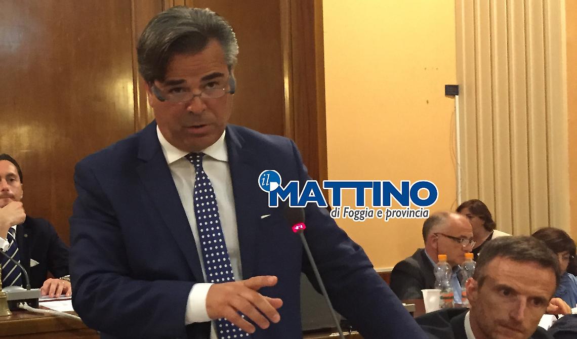Landella a Fiore e Vigiano: «Non firmo nomine assessorili in spiaggia, sotto imposizione. Politica e istituzioni sono una cosa seria»