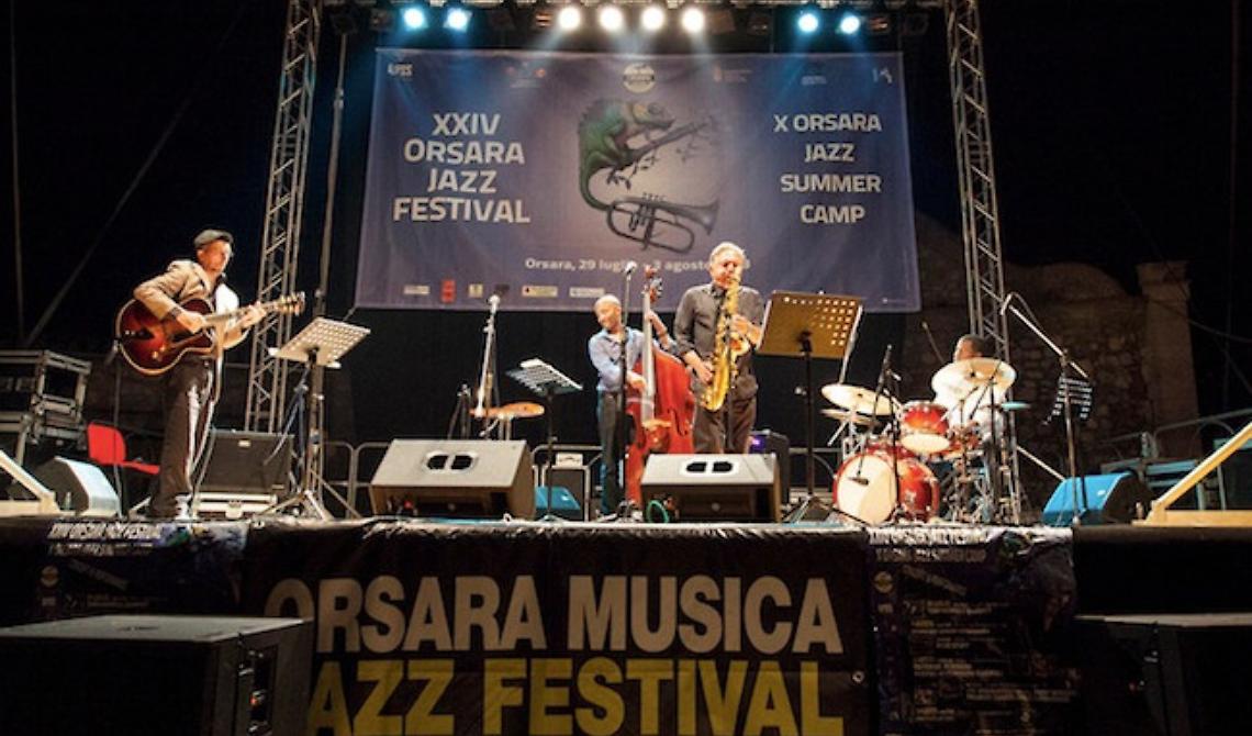 Tommaso Lecce esalta le "contaminazioni musicali" dell'Orsara Jazz e dei Monti Dauni