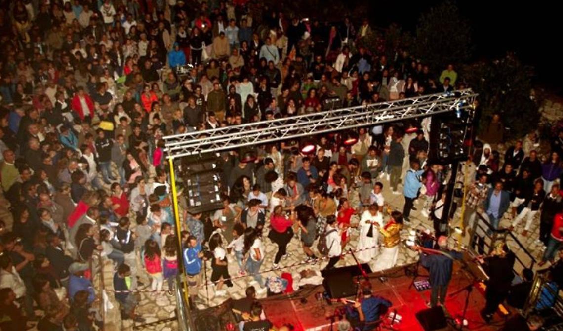 A Monte Sant’Angelo la settima edizione de “Il Raduno dei suonatori di tarantella”