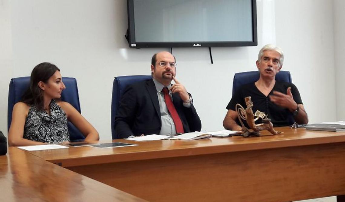 Atella pensa all'arte aspettando l'arrivo di Siringa