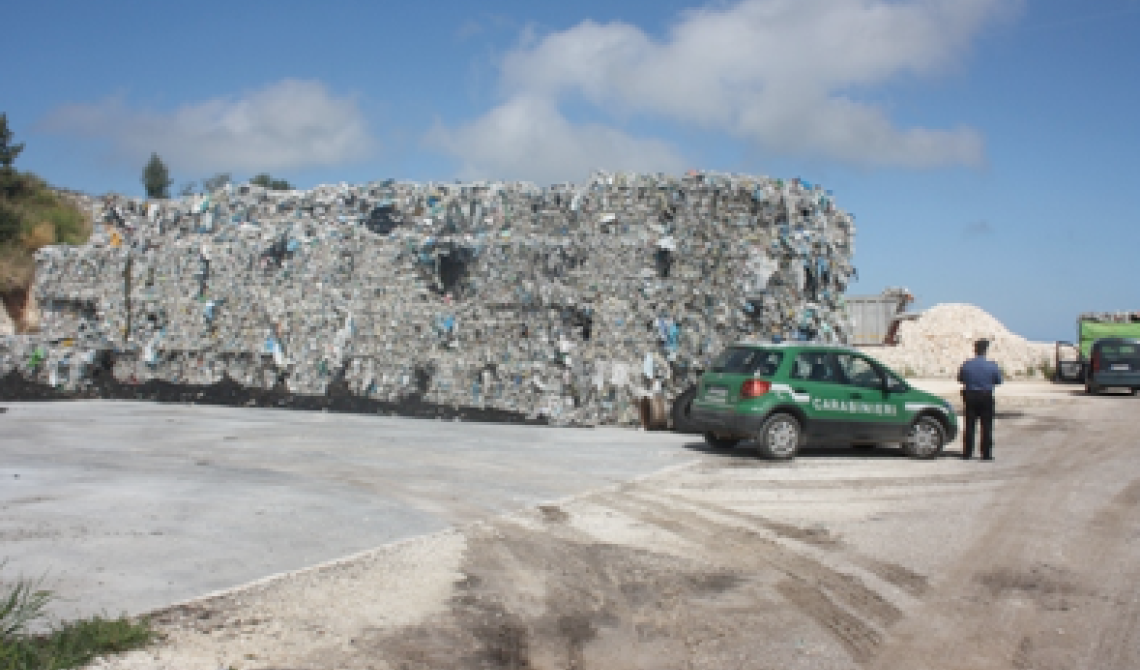 Vico del Gargano: sequestrata  discarica abusiva di 12mila mq