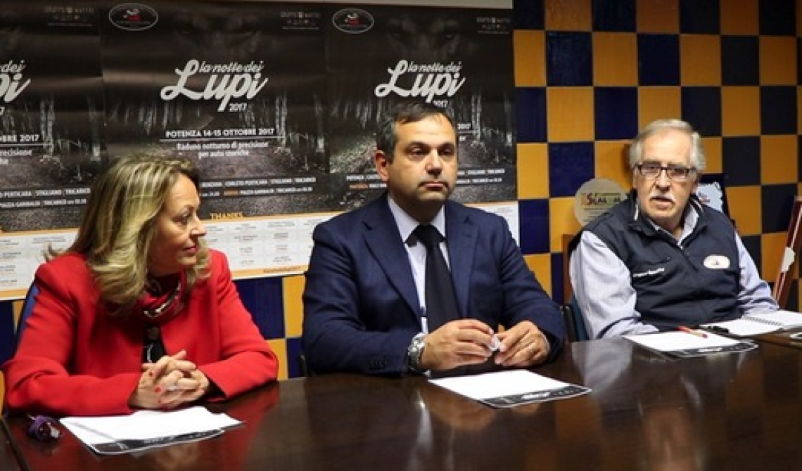 Torna la "Notte dei lupi", raduno di precisione con auto storiche