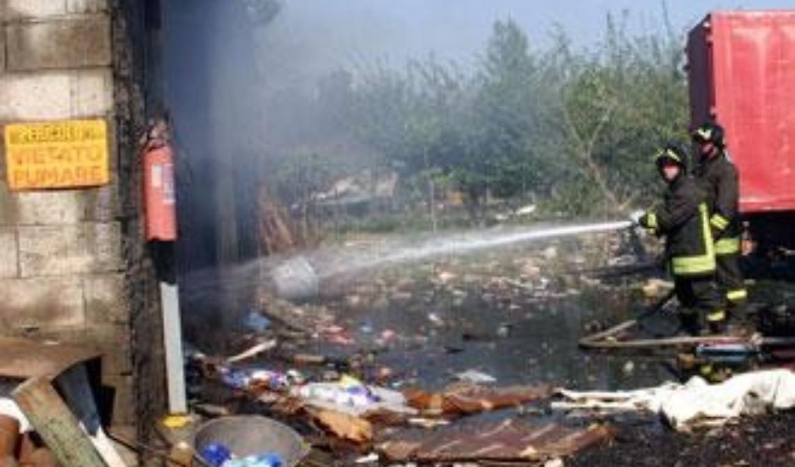 San Severo, esplosione fabbrica fuochi pirotecnici: forse una vittima