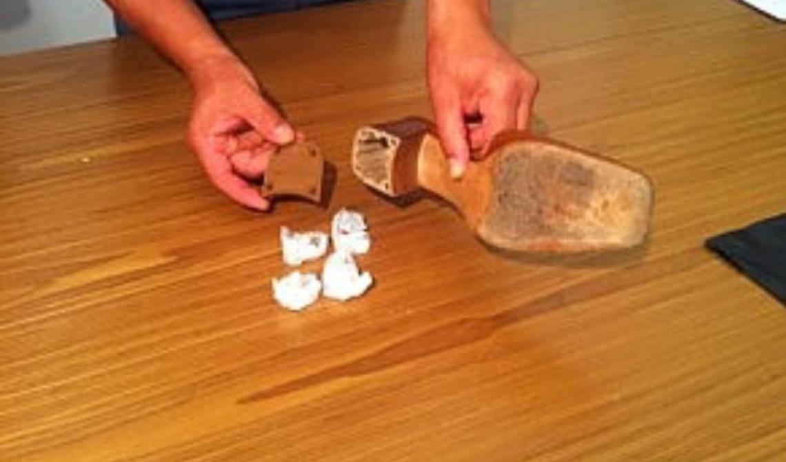 Foggia, nasconde cocaina e hashish nella scarpa: arrestata 40enne