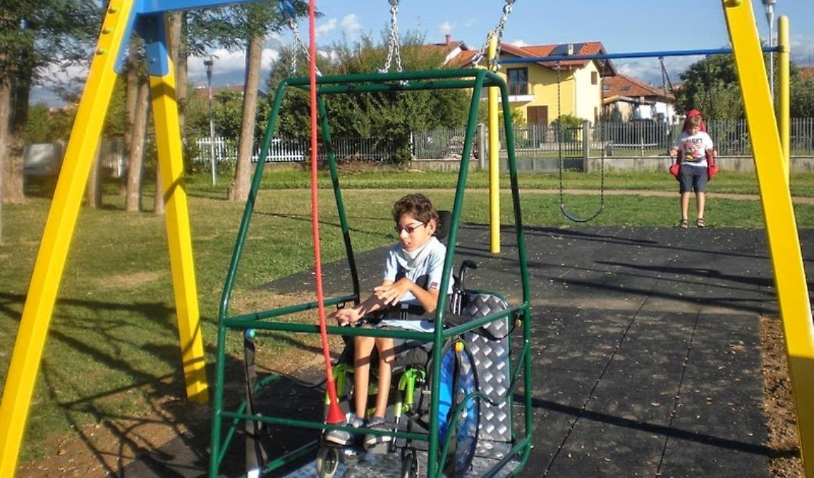 Grazie a M5S aumenta a 520 mila euro il fondo regionale alle giostrine per bambini disabili
