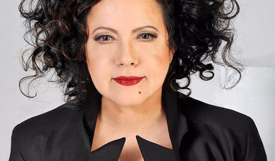 Antonella Ruggiero porta a San Severo lo “Stralunato Recital”