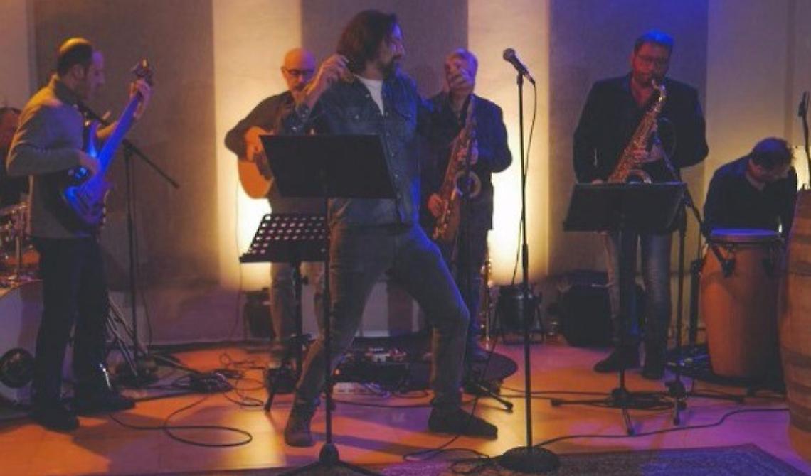 I Favonio in anteprima assoluta al Liveing Clab
