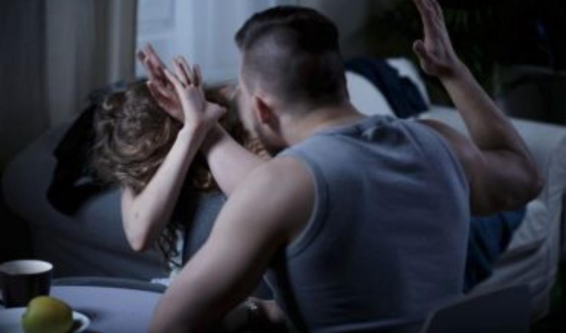 Maltrattamenti in famiglia, divieto per l'uomo di avvicinarsi all'ex compagna