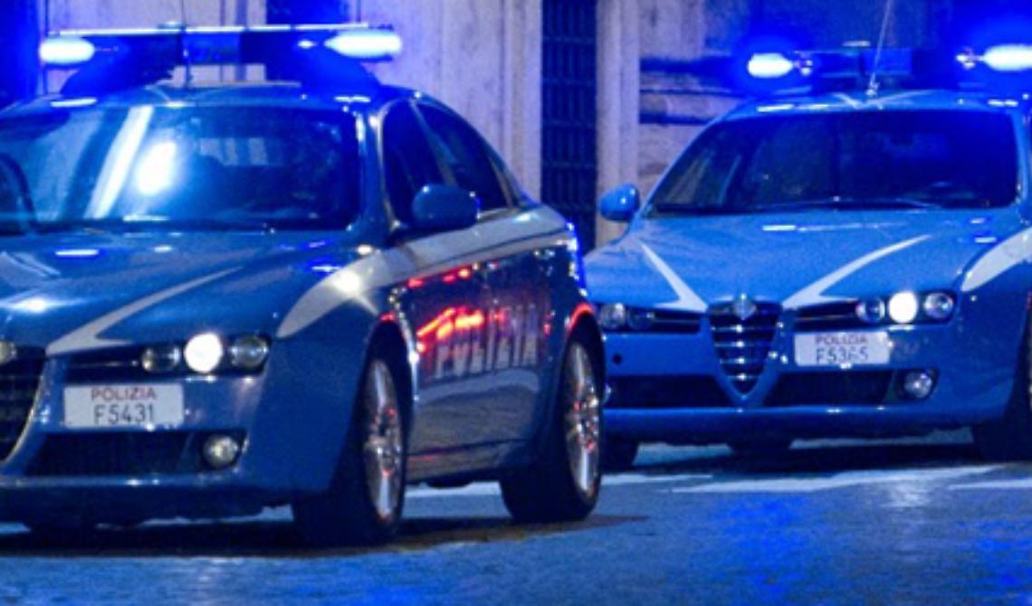 Via Napoli, furto alla concessionaria Volkswagen 