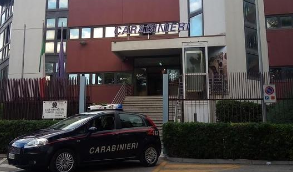 Matera, maltrattava la mamma anziana: tossico finisce in manette