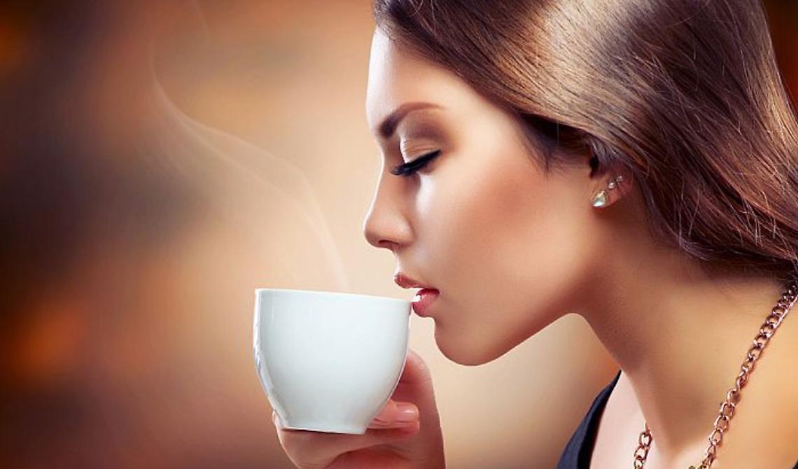 Come cullare il tuo cervello, tra una spinta di caffè e una carezza di cioccolato