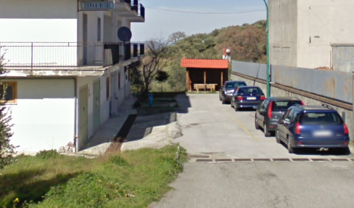 Noepoli, 20enne ubriaco accoltella il padre: arrestato