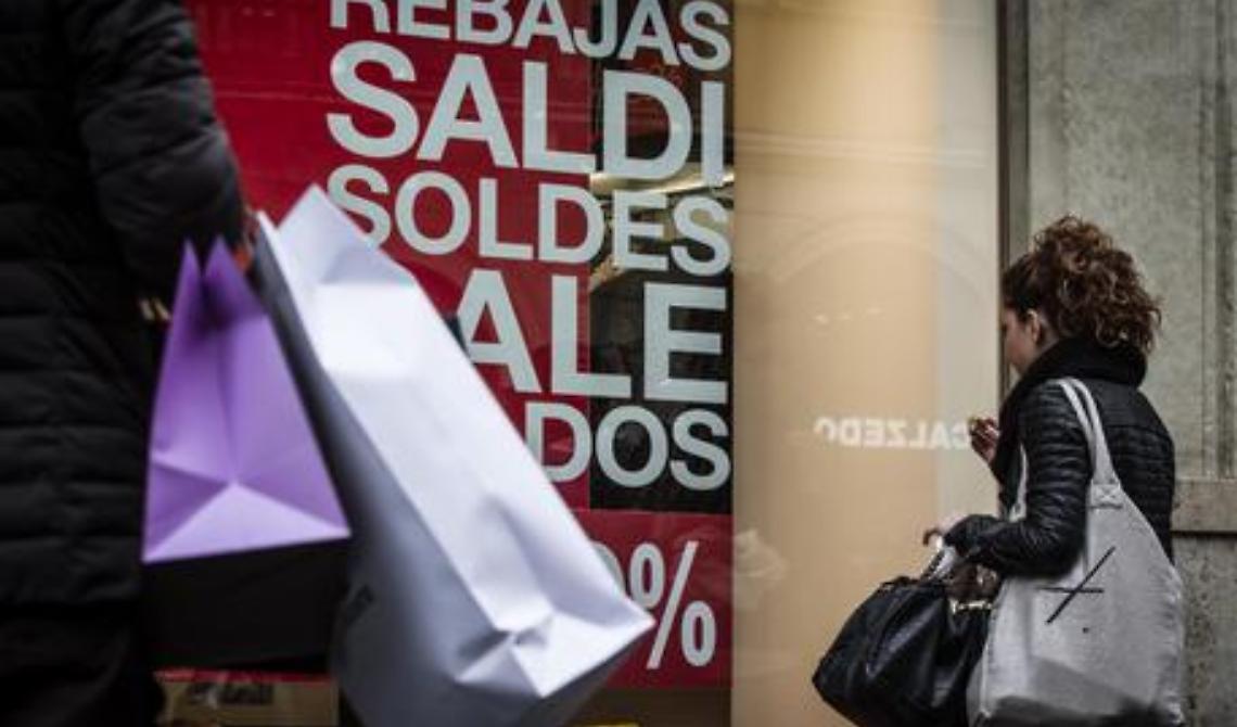 Saldi bagnati, saldi fortunati? Ribassi anche del 70 per cento