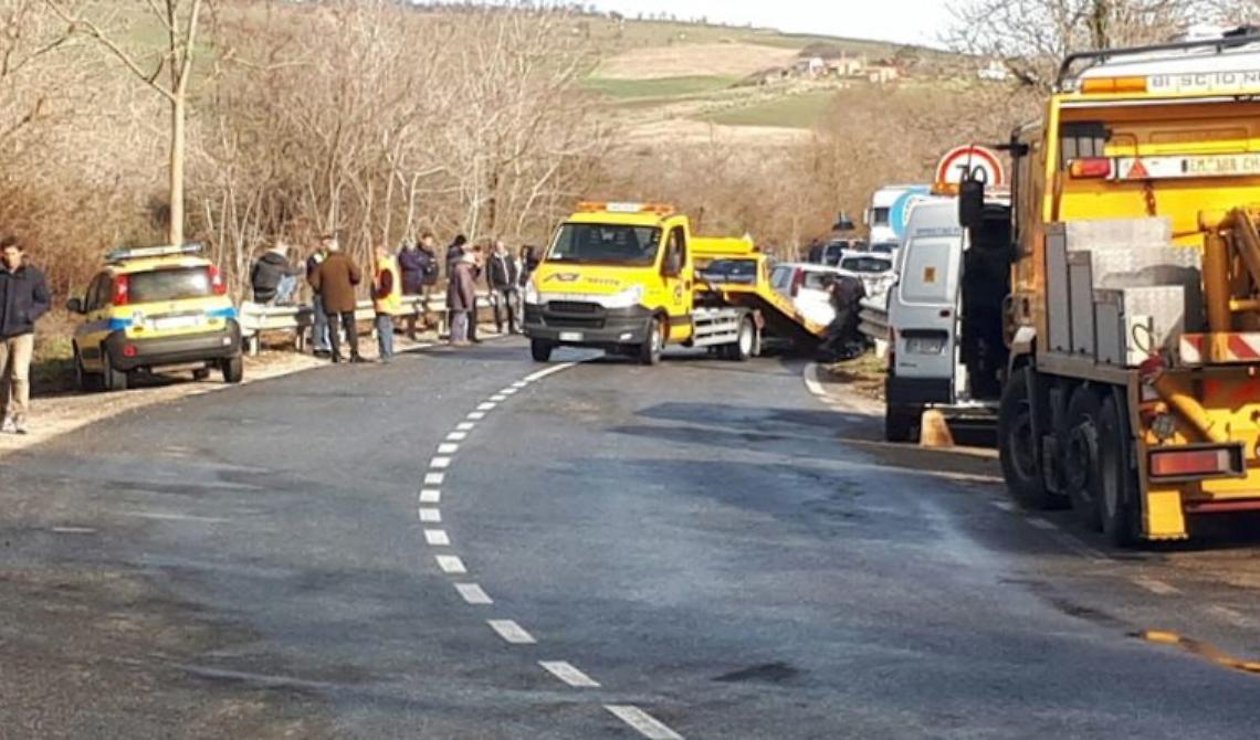 L'incidente sulla Ofantina: la vittima dell'incidente  è un pasticciere di Lavello
