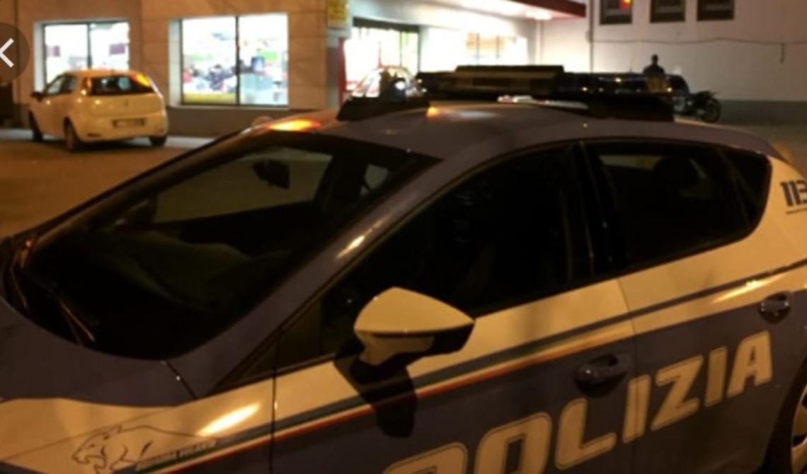 Foggia assalto paramilitare al supermercato Penny Market in via San Severo