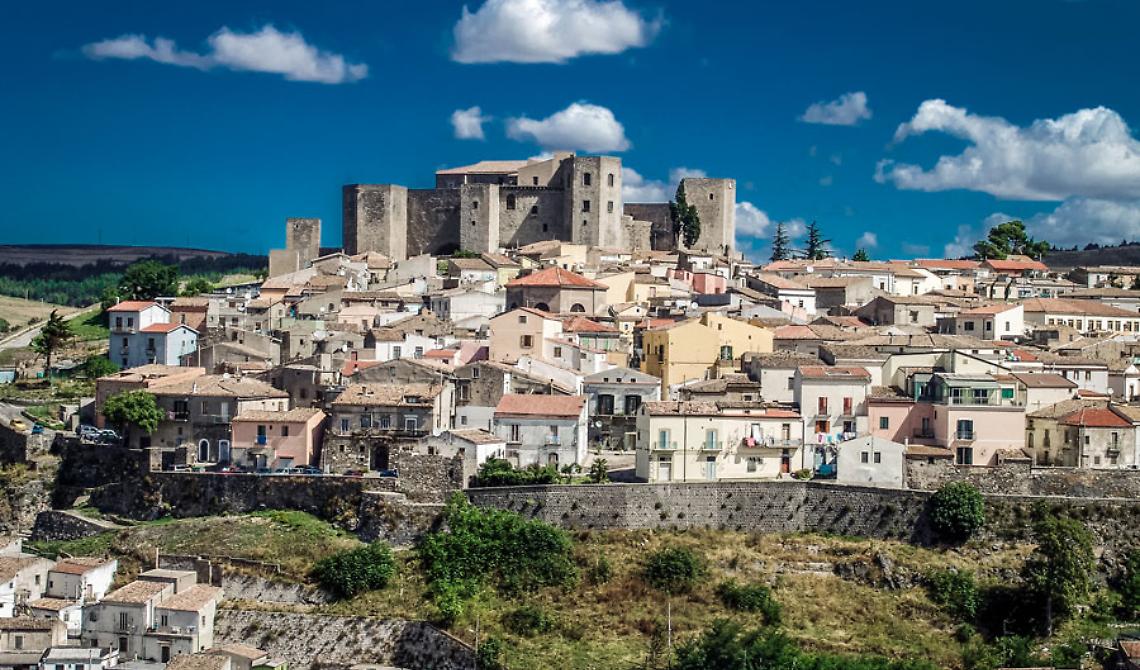 Da capitale normanna a capitale dell'automobile: i 1000 anni di Melfi